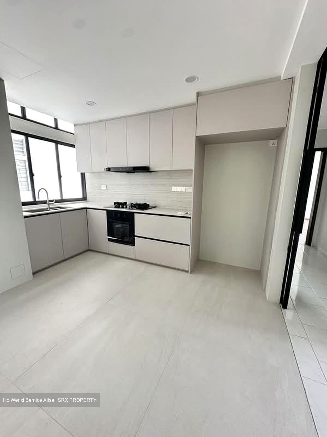King's Mansion (D15), Condominium #558658751